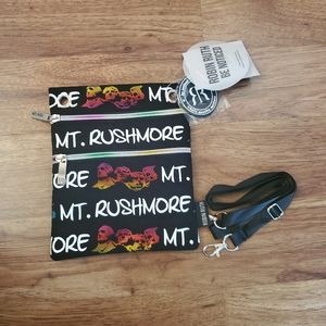 NEW Mt. Rushmore Crossbody Purse
